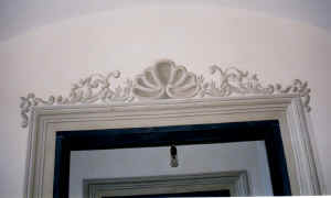 decorazione cornice porta